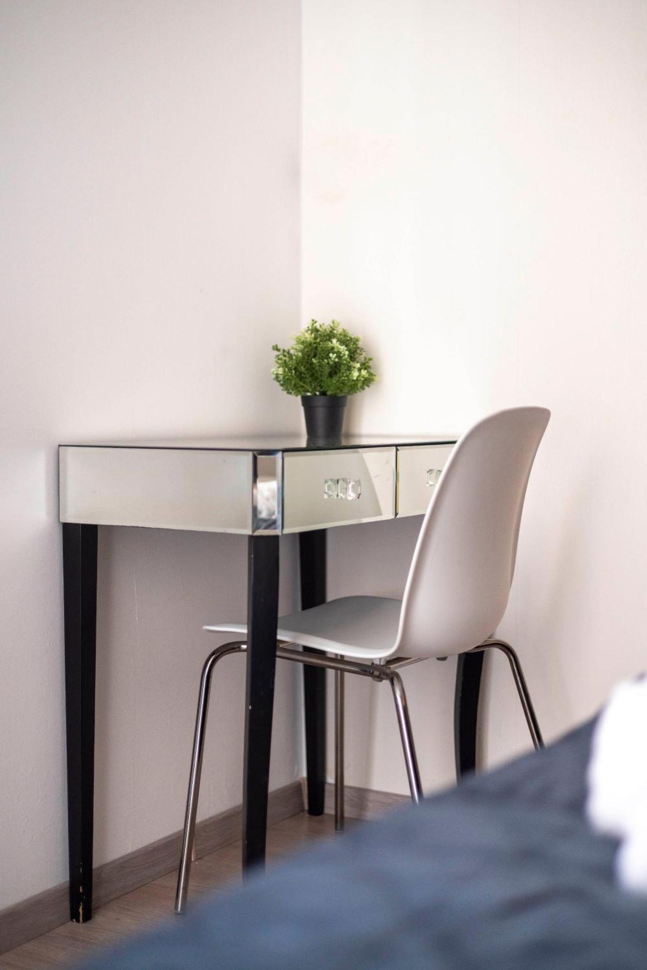 Exclusive Central Suite With Balcony By Prestige Homes Budapest Exterior photo
